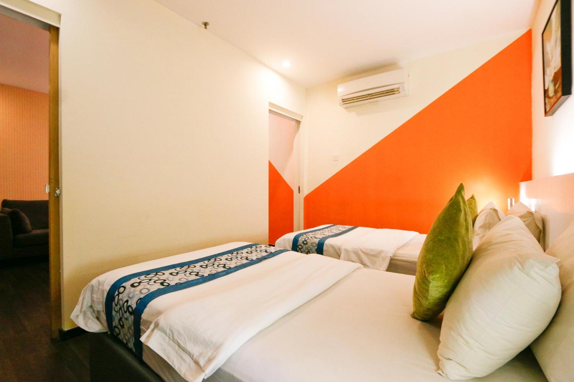 Golden Roof Hotel Ampang Ipoh Bagian luar foto