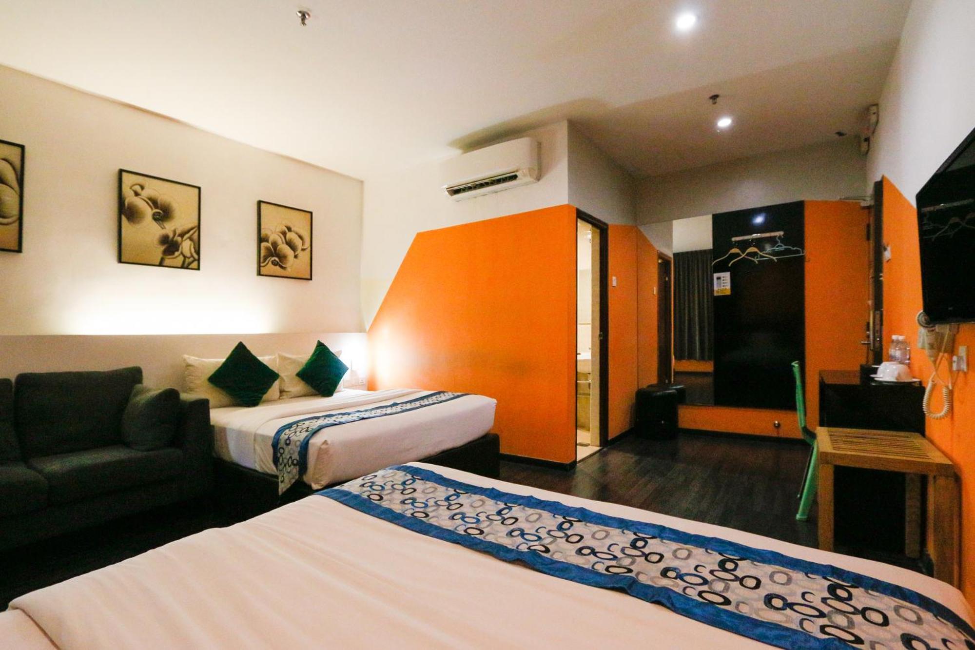 Golden Roof Hotel Ampang Ipoh Bagian luar foto