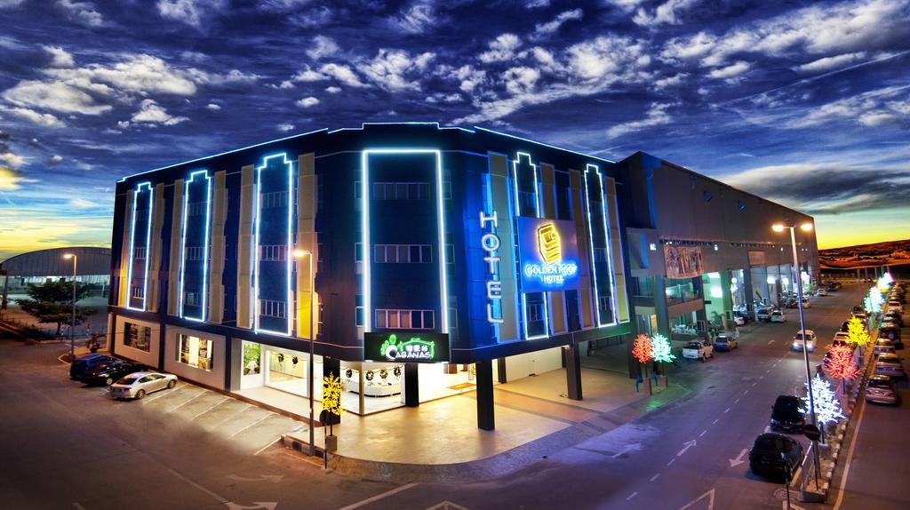 Golden Roof Hotel Ampang Ipoh Bagian luar foto